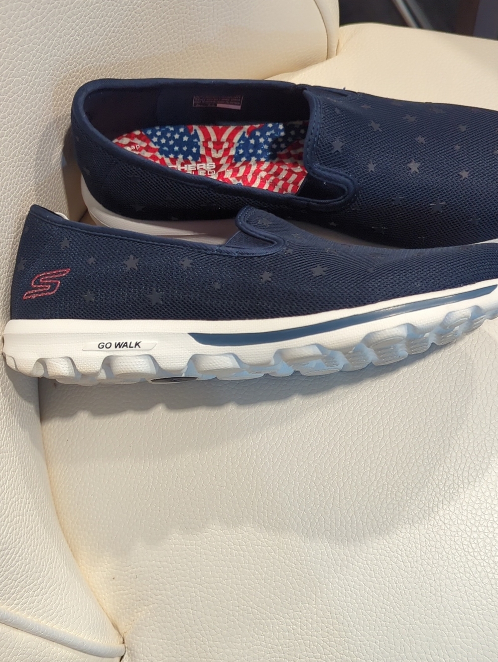 Skechers Go Walk Travel Navy Slip-On Women's Flats with White Sole - Picture 3 of 4